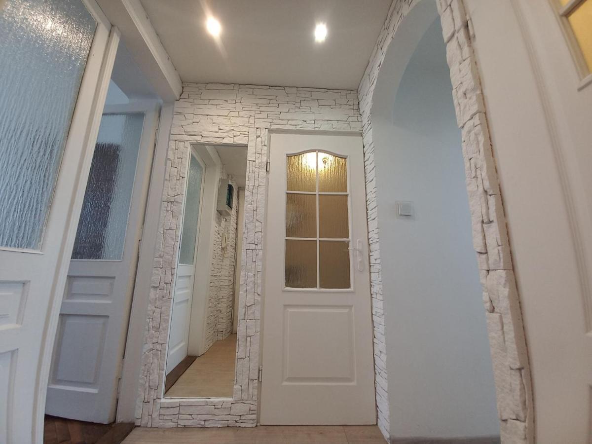 Apartment Old Town - 2 Bedrooms Soltyka S3
