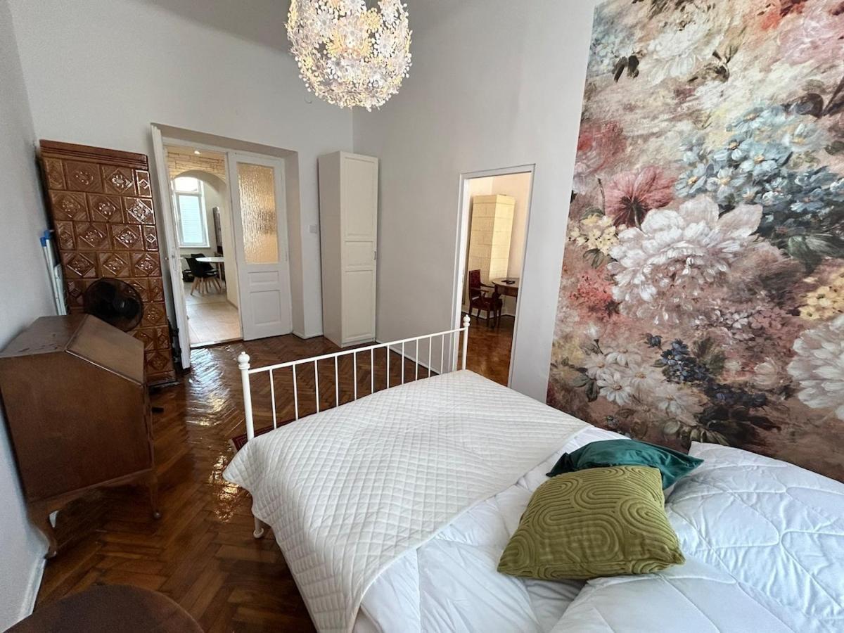 Old Town - 2 Bedrooms Soltyka S3 Apartment